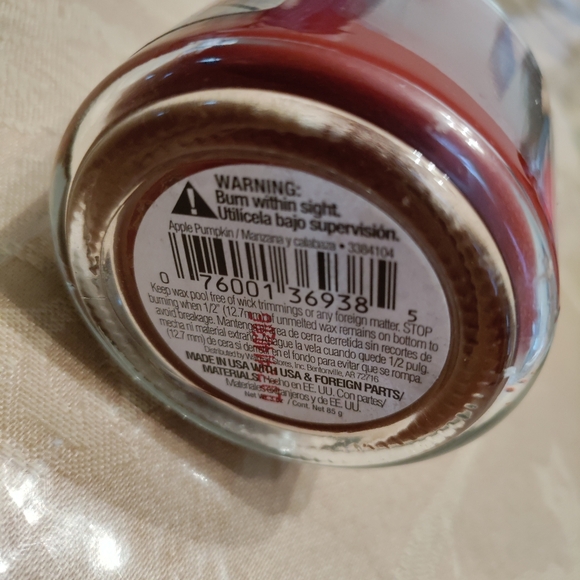 Apple pumpkin small candle glass jar 3oz nwot - Picture 4 of 7